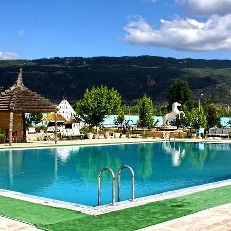 Le Vallon Vert - Club Equestre Azrou Esterno foto